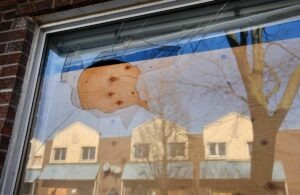 Jamesville, Hamilton 2020 - broken and boarded up window