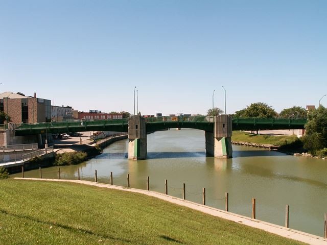 Chatham - bridge over the Thames River